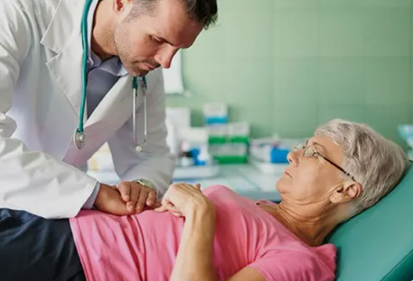 Dr. Abhishek Bhatia best gastroenterologist in Chandigarh